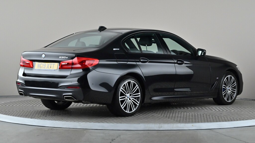 BMW 5 Series 530E M Sport Black #6