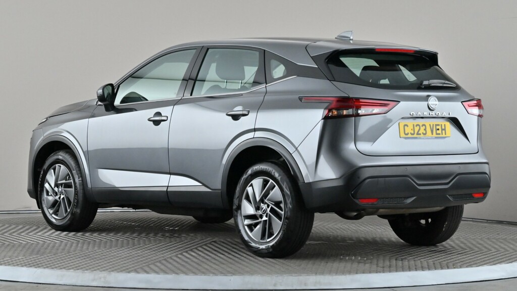 Nissan Qashqai 1.3 Dig-t Mh 158 Acenta Premium Xtronic Grey #4
