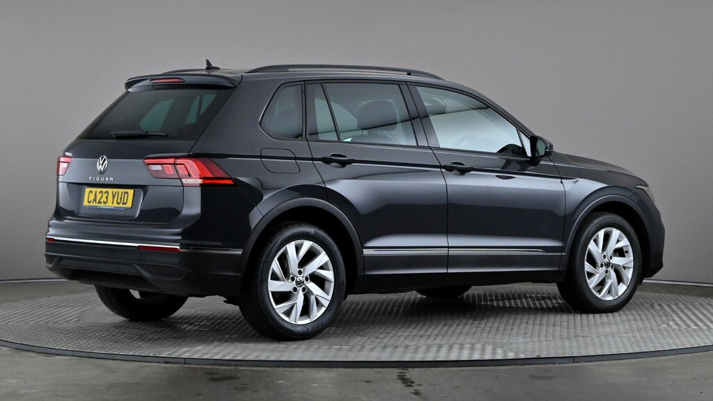 Volkswagen Tiguan 1.5 Tsi 150 Life Grey #6