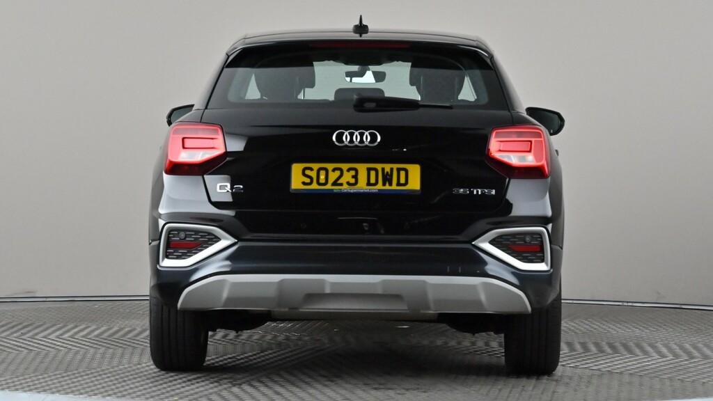 Audi Q2 35 Tfsi Sport Black #5