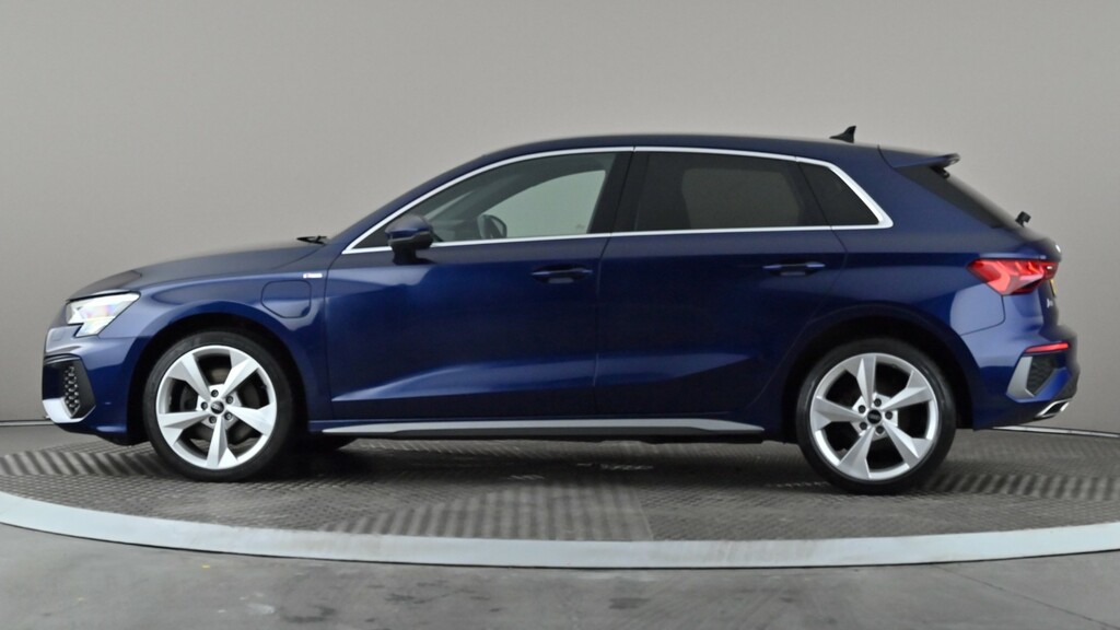Audi A3 40 Tfsi E S Line S Tronic Blue #3