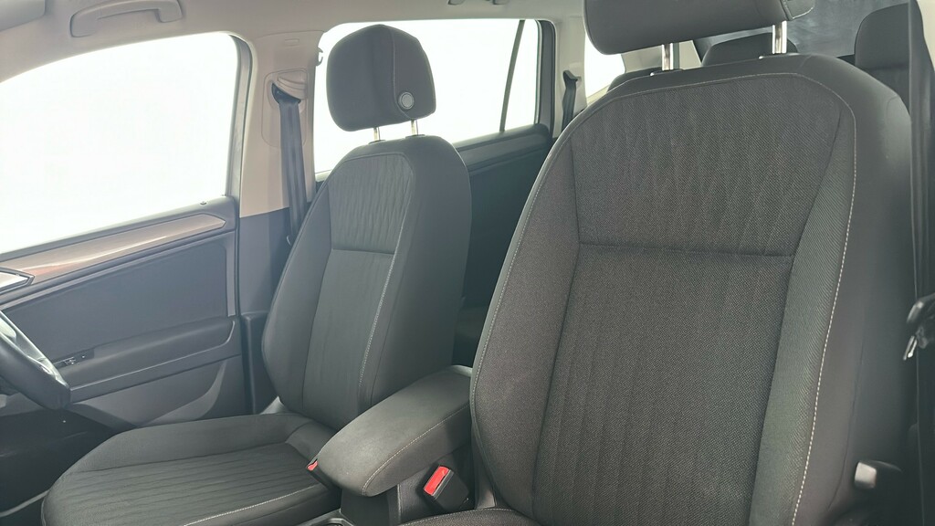 Volkswagen Tiguan Allspace 2.0Tdi 150Ps Elegance Scr 4Motio Black #17
