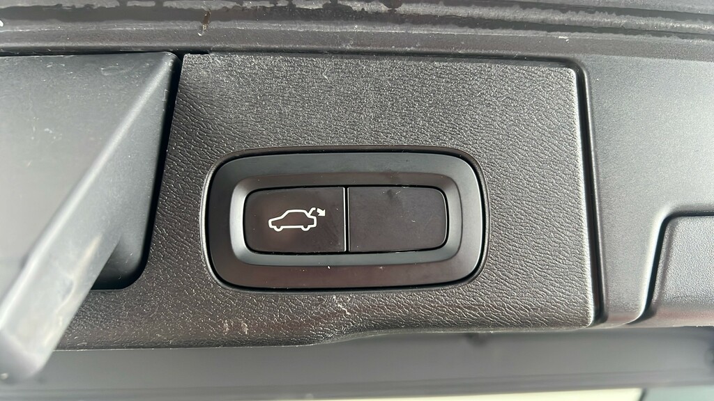 Volvo XC60 2.0 T8 390 Hybrid Inscription Pro Awd G Tronic Silver #27