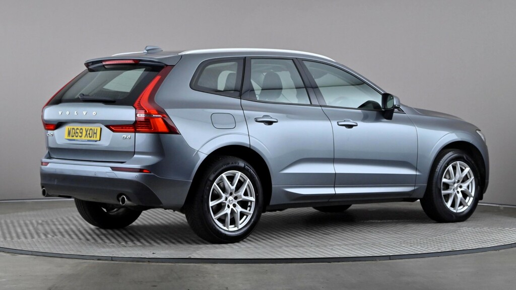 Volvo XC60 2.0 D4 Momentum Geartronic Grey #6
