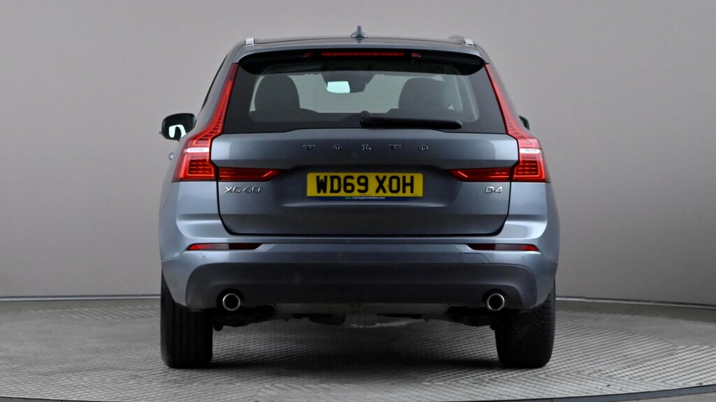 Volvo XC60 2.0 D4 Momentum Geartronic Grey #5