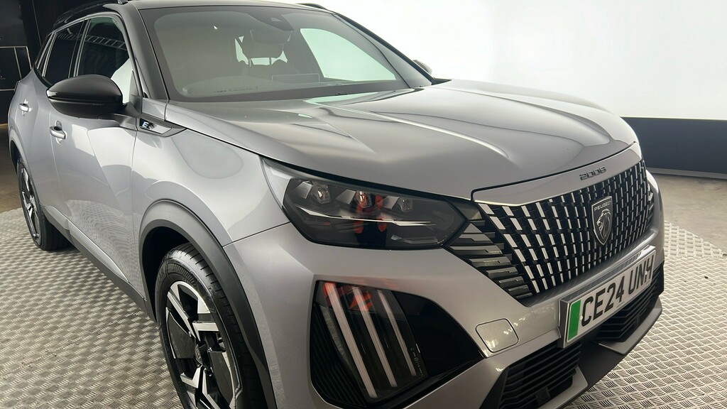 Peugeot e-2008 50Kwh Gt Suv 7Kw Charger 136 #20