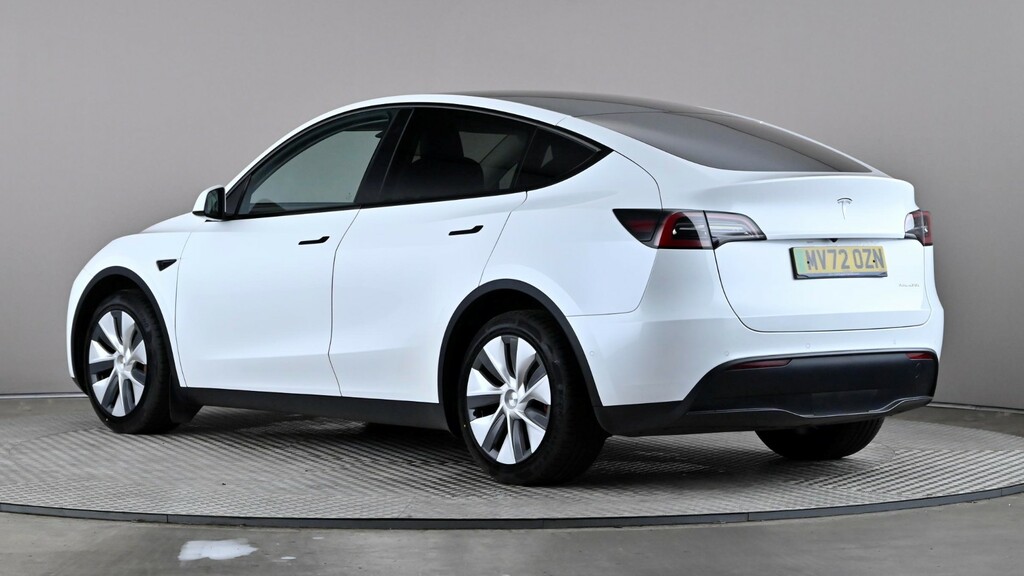 Tesla Model Y Long Range Awd MV72OZN White #4