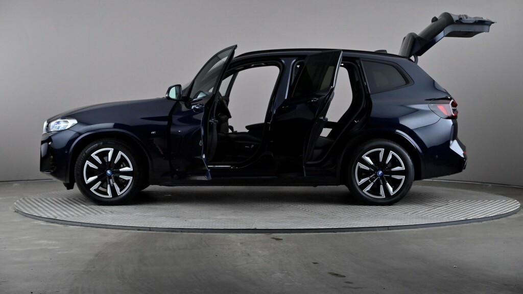 BMW iX3 Bmw Estate 210Kw M Sport Pro 80Kwh Au White #9