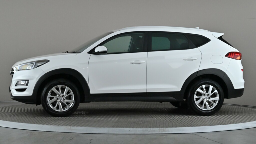 Hyundai Tucson 1.6 Gdi Se Nav 2Wd White #3