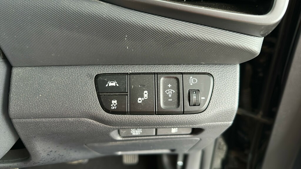 Hyundai Ioniq 1.6 Gdi Hybrid Premium Se Dct Silver #32
