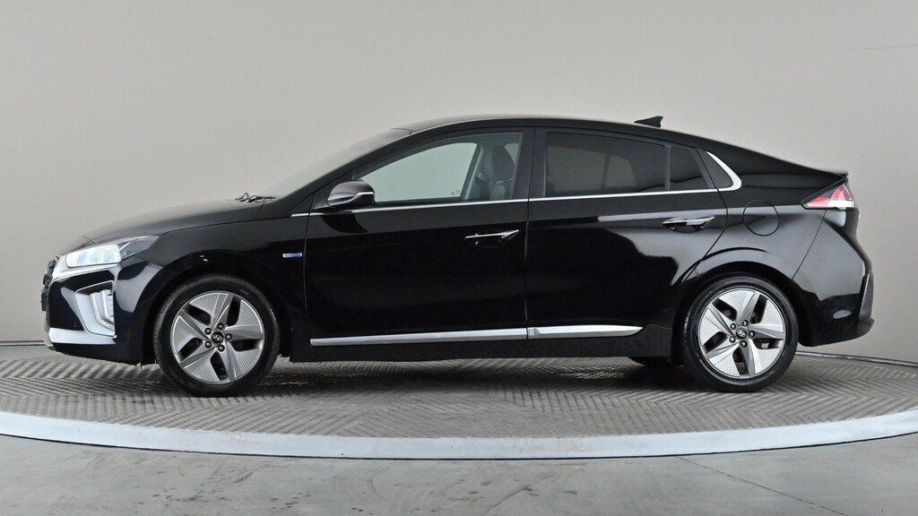 Hyundai Ioniq 1.6 Gdi Hybrid Premium Se Dct Black #3