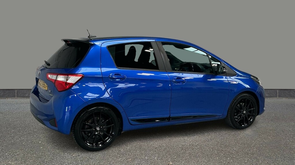 Toyota Yaris 1.5 Hybrid Gr-sport Cvt Black #6