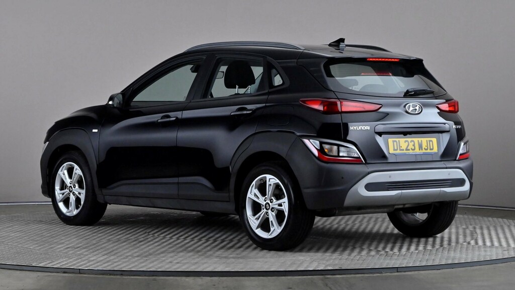 Hyundai Kona 1.0 Tgdi 48V Mhev Se Connect Black #4