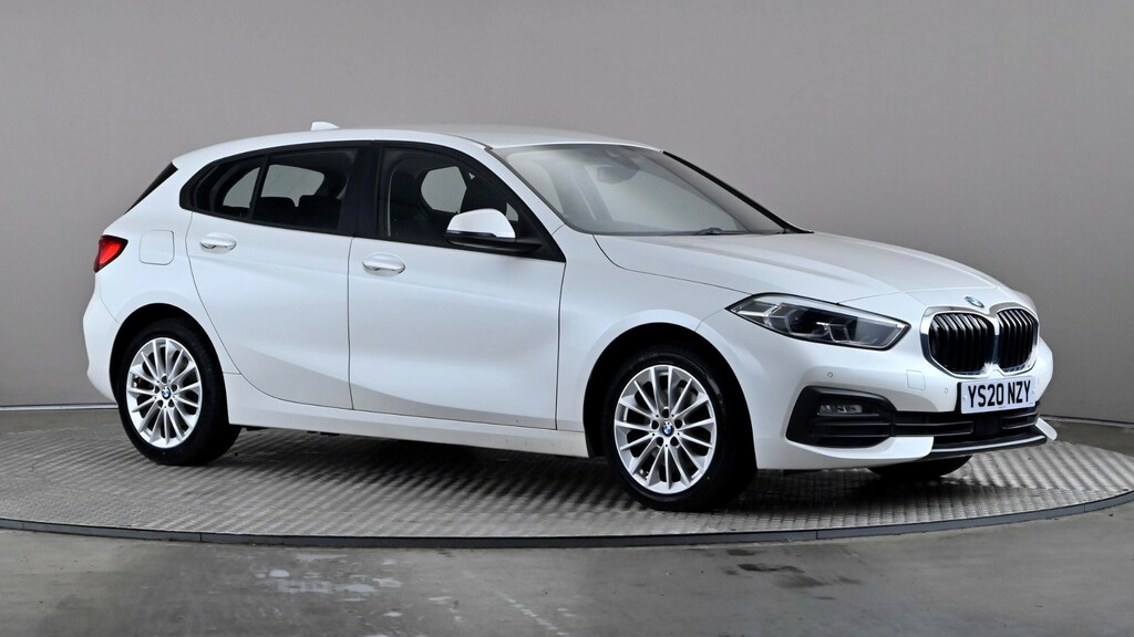 BMW 1 Series 116D Se Step White