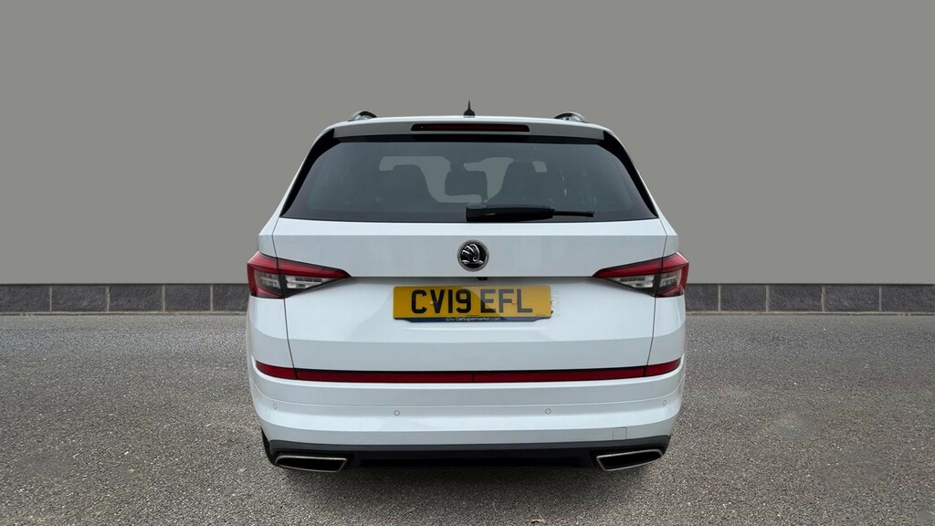 Skoda Kodiaq 2.0 Bitdi 239 Vrs 4X4 Dsg 7 Seat White #5