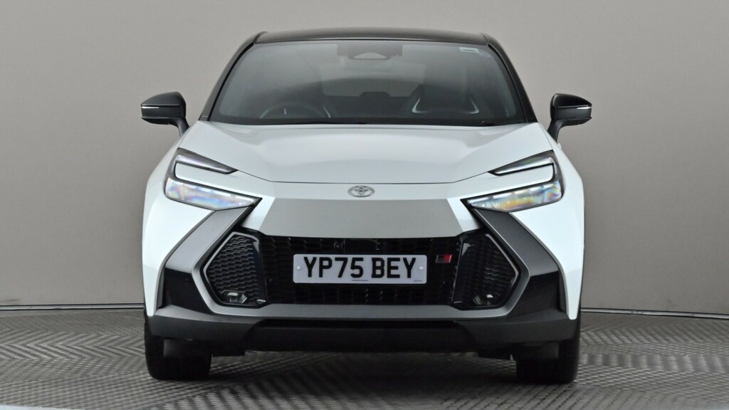 Toyota C-Hr 2.0 Hybrid Gr Sport Cvt Safetypremium Pack White #2