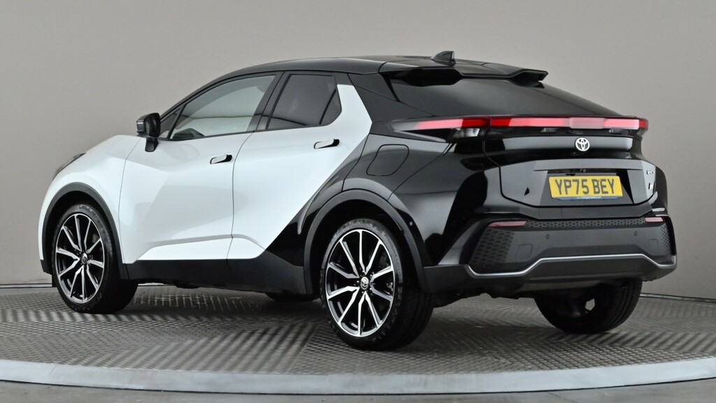 Toyota C-Hr 2.0 Hybrid Gr Sport Cvt Safetypremium Pack White #4