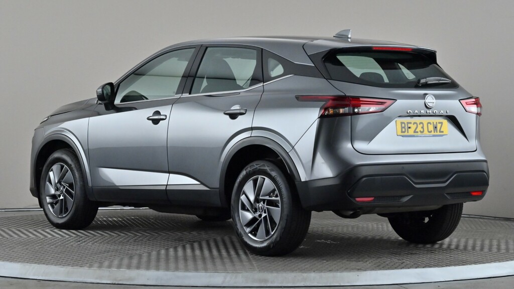 Nissan Qashqai 1.3 Dig-t Mh 158 Acenta Premium Xtronic Grey #4