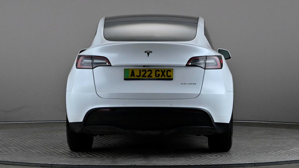 Tesla Model Y Long Range Awd AJ22GXC White #5