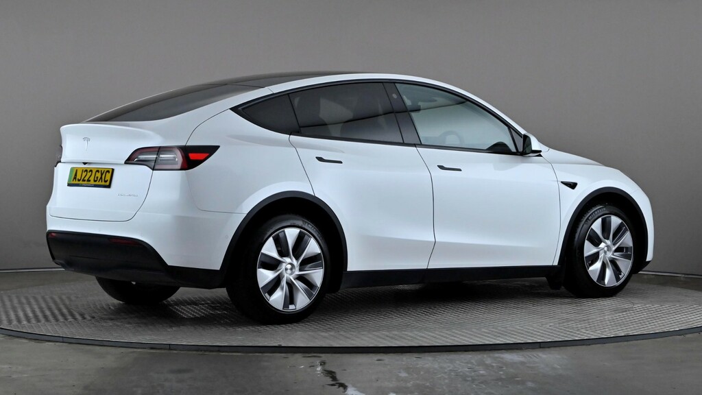 Tesla Model Y Long Range Awd AJ22GXC White #6