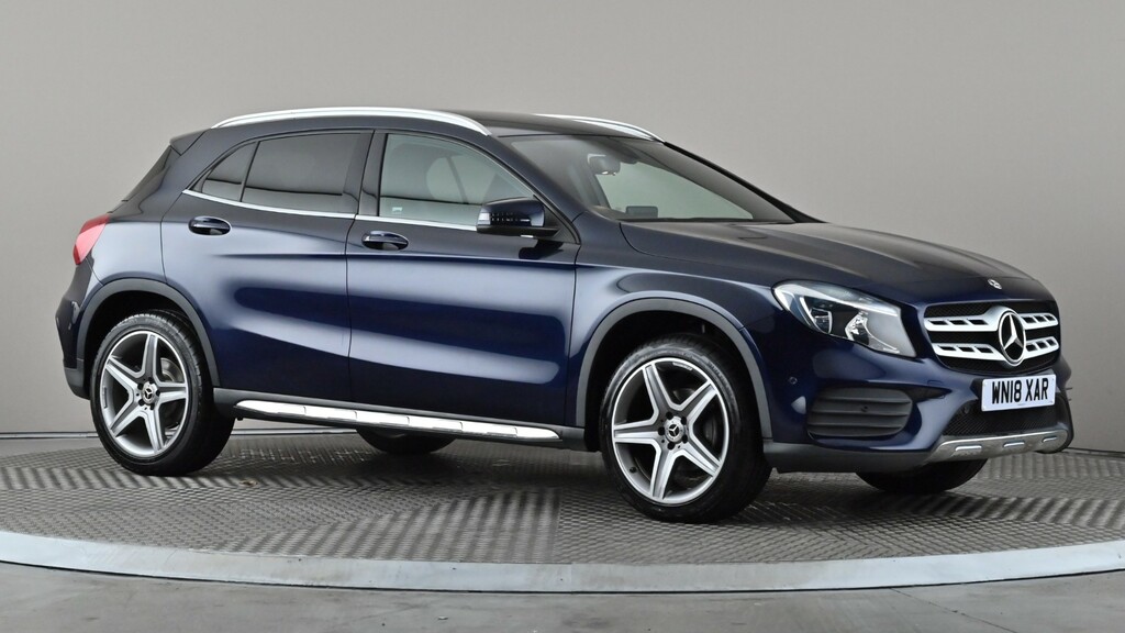 Mercedes-Benz GLA Class Gla 200D 4Matic Amg Line Executive Blue