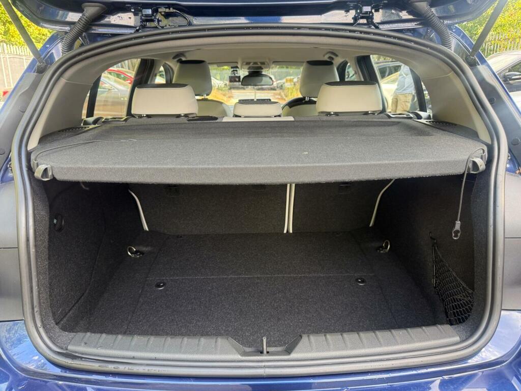 BMW 1 Series 120I Sport Red #15