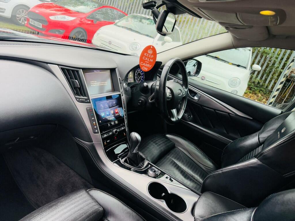 Infiniti Q50 Saloon White #26