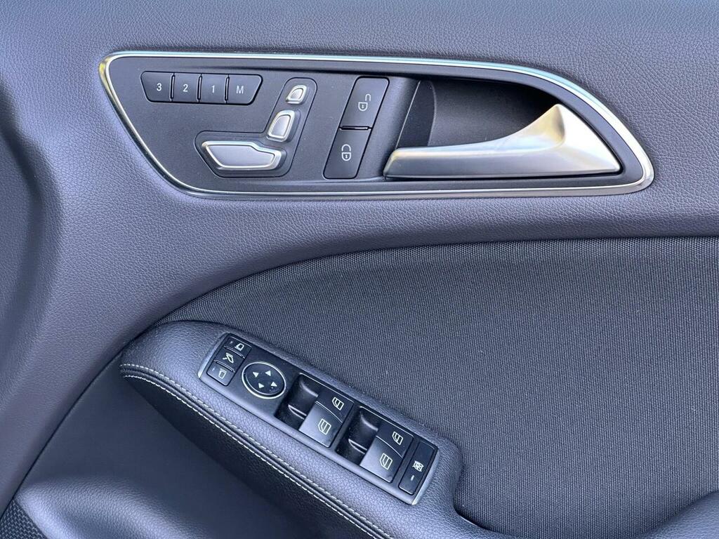 Mercedes-Benz B Class 1.6 B180 Sport Mpv 7G-dct Euro 6 Ss Black #41