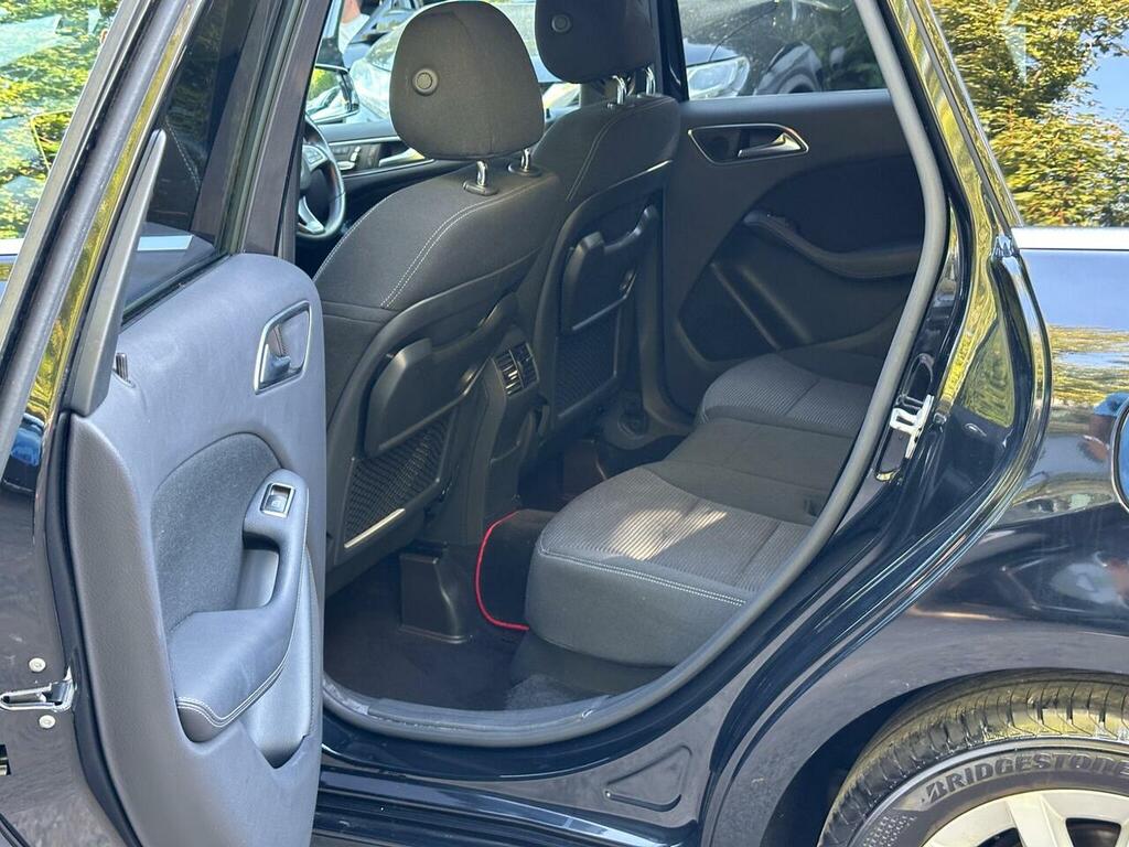 Mercedes-Benz B Class 1.6 B180 Sport Mpv 7G-dct Euro 6 Ss Black #27