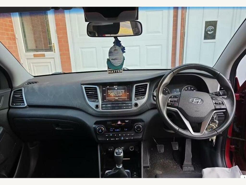 Hyundai Tucson 1.7 Crdi Blue Drive Se Nav 2Wd Grey #3