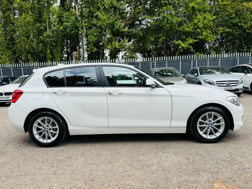 BMW 1 Series 1.5 118I Se Hatchback Euro 6 Ss White #6