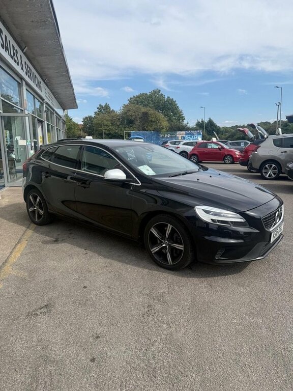 Volvo V40 2.0 D3 R-design Hatchback Euro 6 Black #5