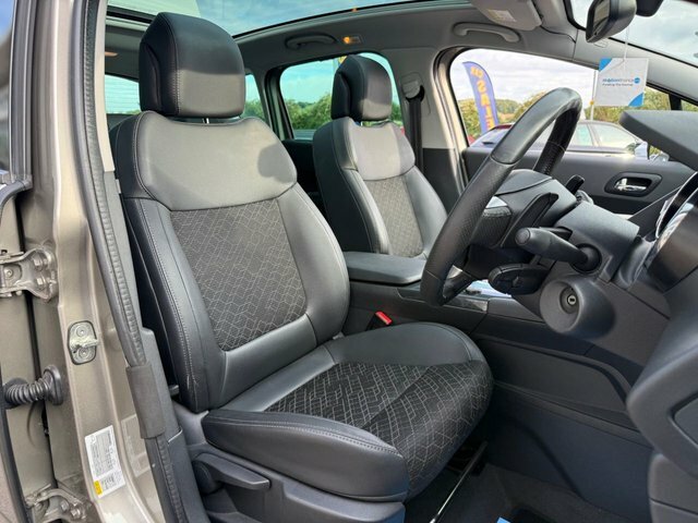 Peugeot 3008 1.6 Hdi Allure Estate Black #22