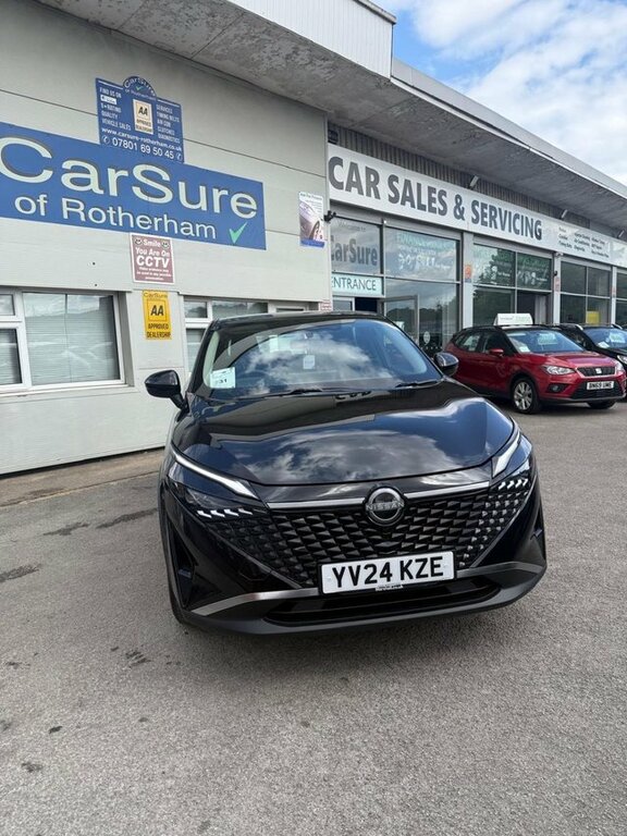 Nissan Qashqai 1.3 Dig-t Mhev Acenta Premium Suv Hybri Black