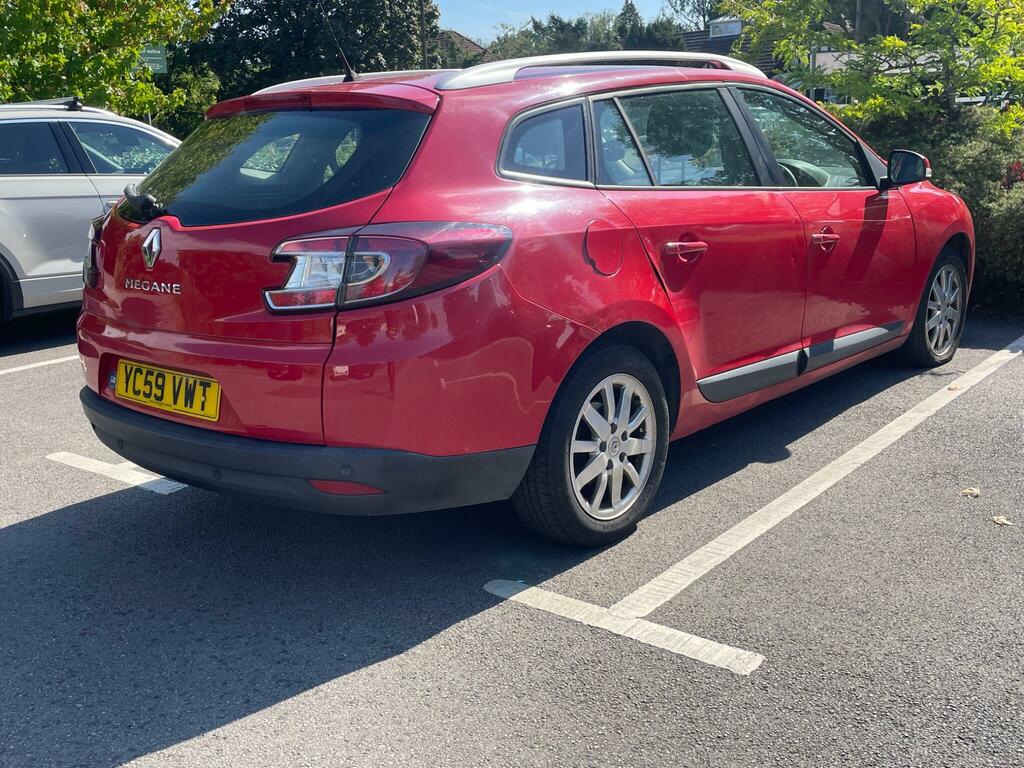 Renault Megane 1.5 Dci Expression Sport Tourer Euro 4 Red #3