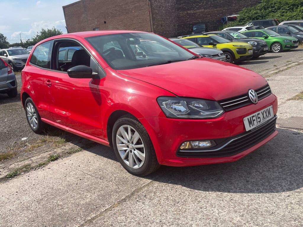 Volkswagen Polo Se Red