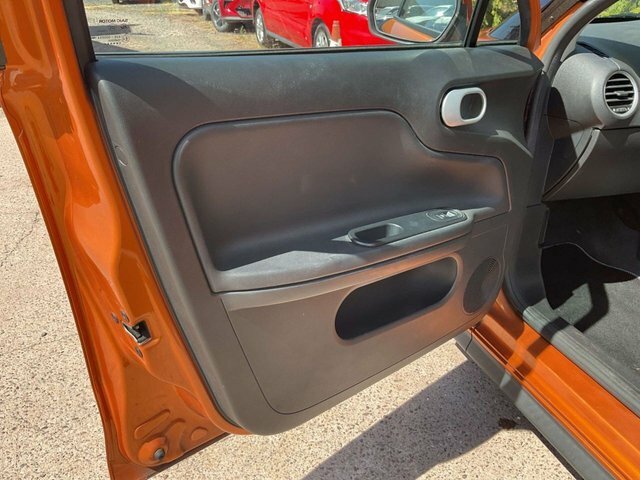 MG MG3 2016 1.5 Vti-tech 3Style Hatchback Manu VA16GXW Orange #6