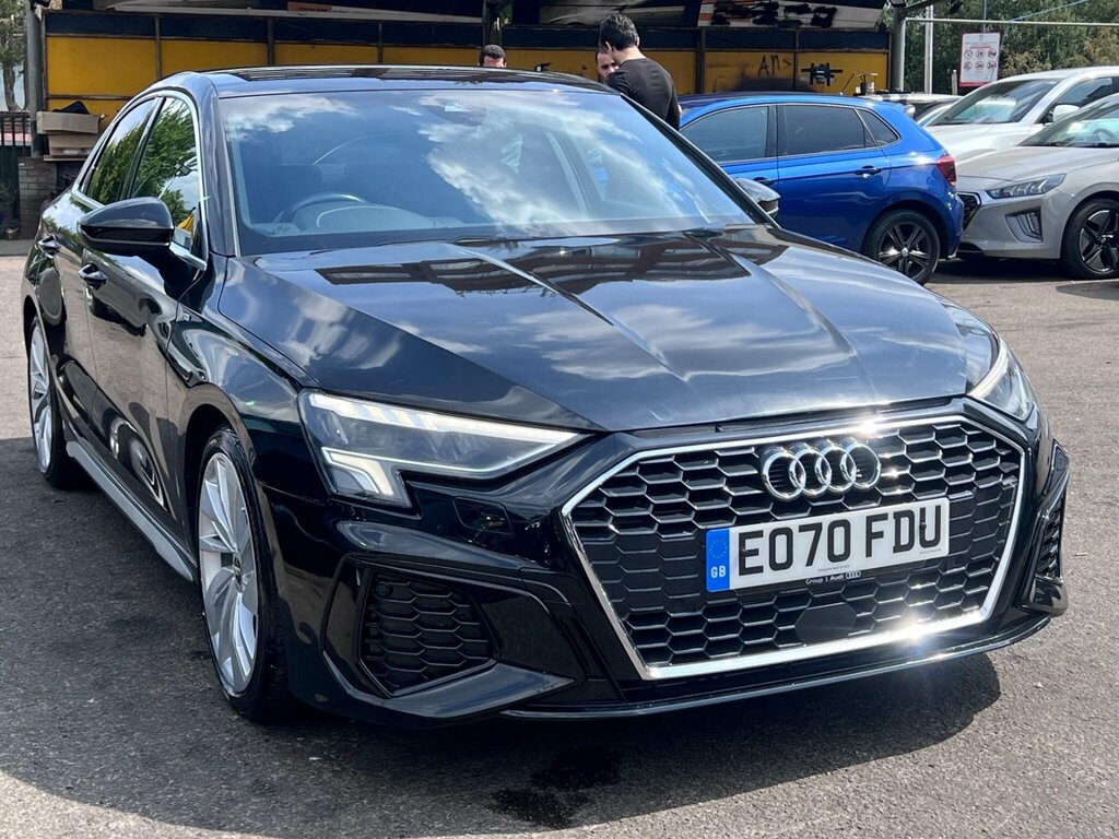 Audi A3 1.5 Tfsi 35 S Line S Tronic Euro 6 Ss EO70FDU Black