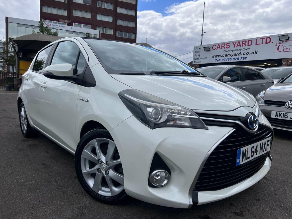 Toyota Yaris 1.5 Vvt-h Excel E-cvt Euro 6 15In Alloy ML64MXF White #5