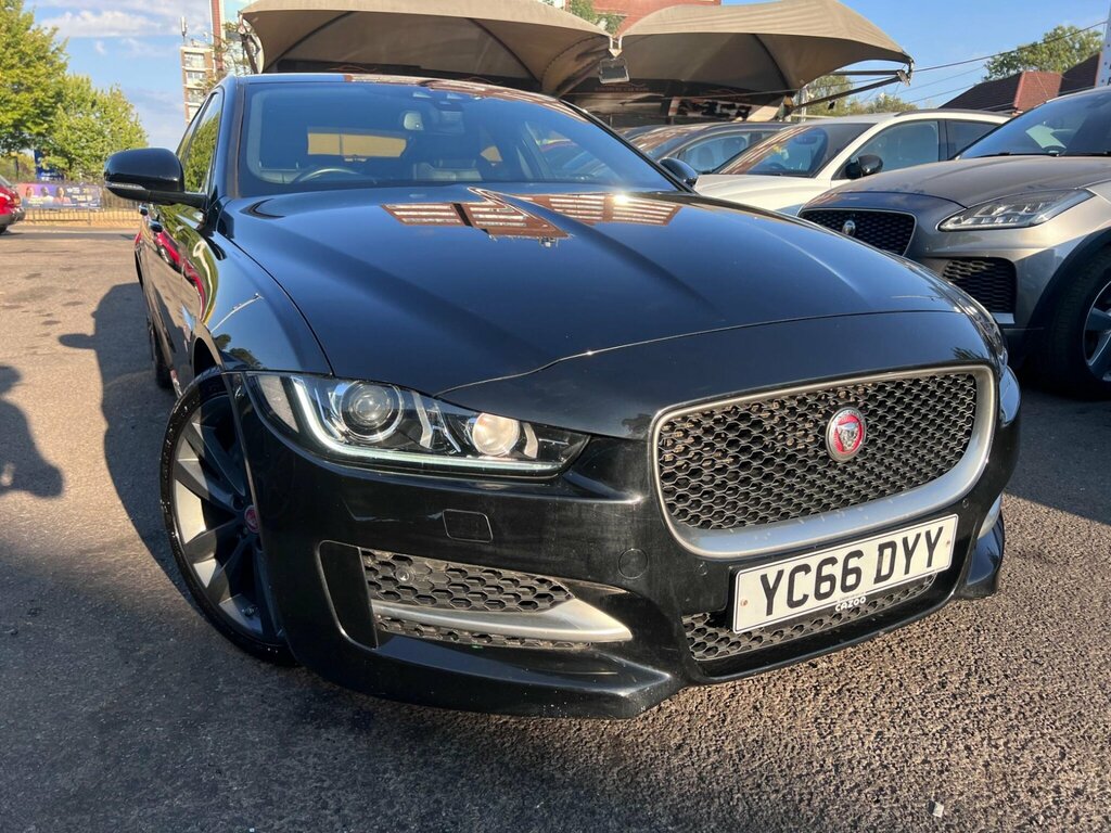 Jaguar XE 2.0D R-sport Euro 6 Ss Black #5