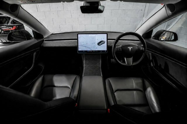 Tesla Model 3 Motor Performance Saloon Black #2