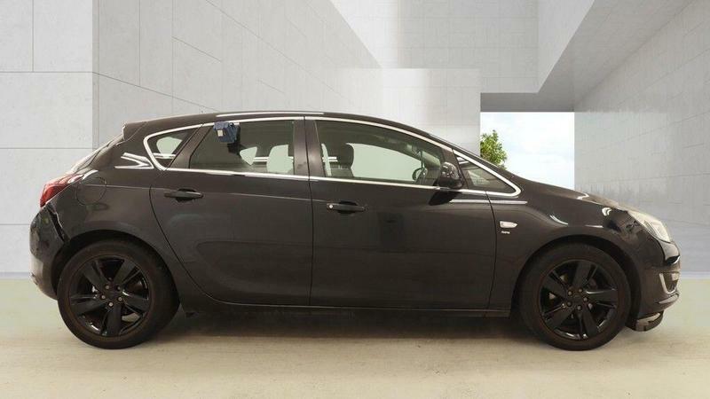 Vauxhall Astra 1.6I Sri Euro 6 Black #5