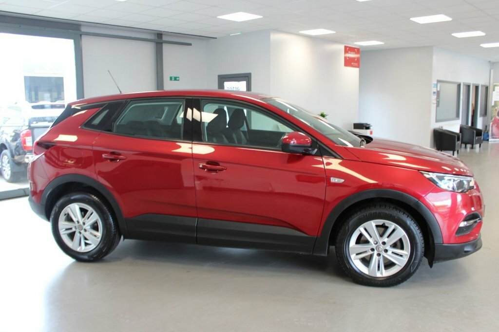 Vauxhall Grandland X 1.5L Se Red #5
