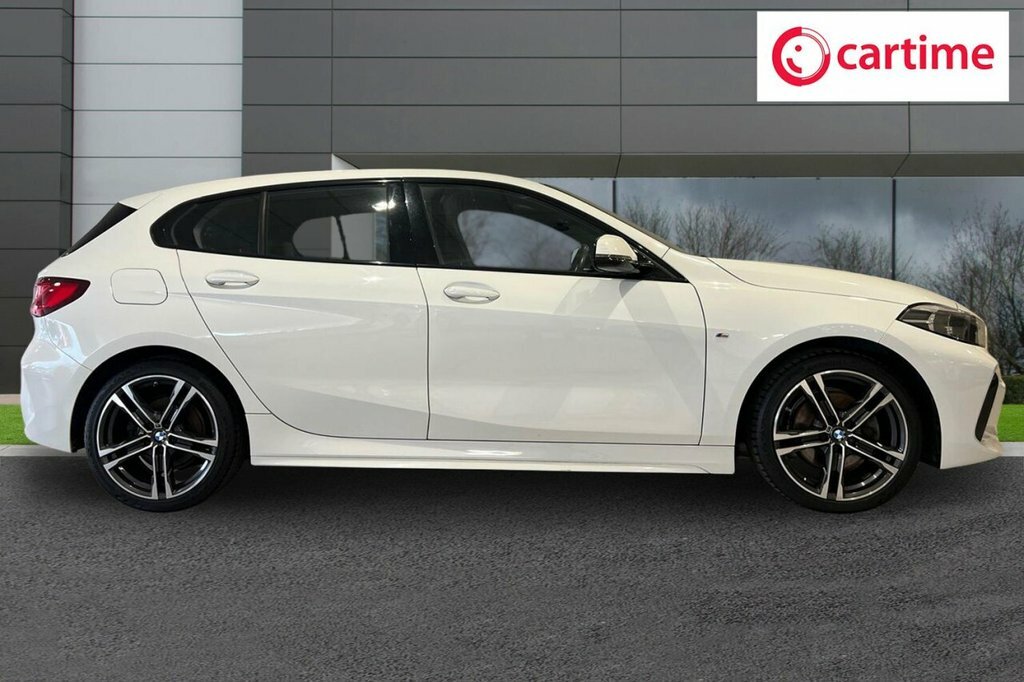 BMW 1 Series 1.5L M Sport KM23DNE White