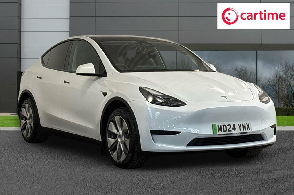 Tesla Model Y Suv White