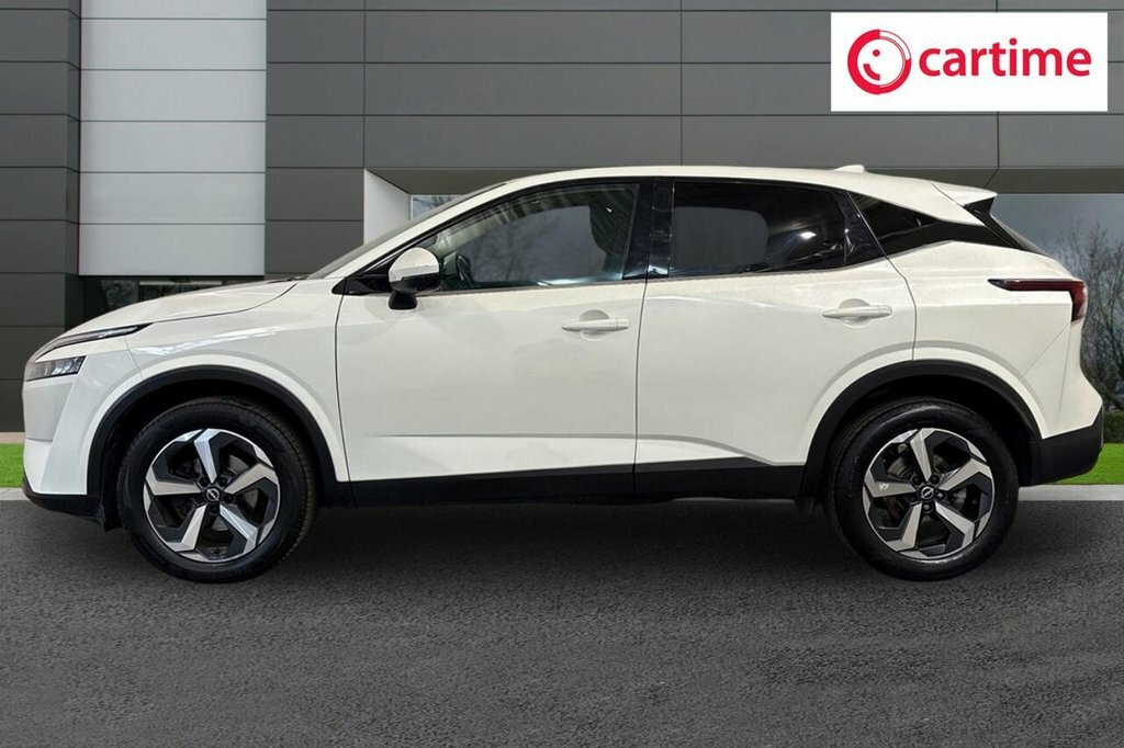 Nissan Qashqai 1.3L N-connecta LM72HHG White #3
