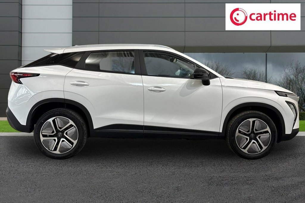 Omoda E5 Suv White #2
