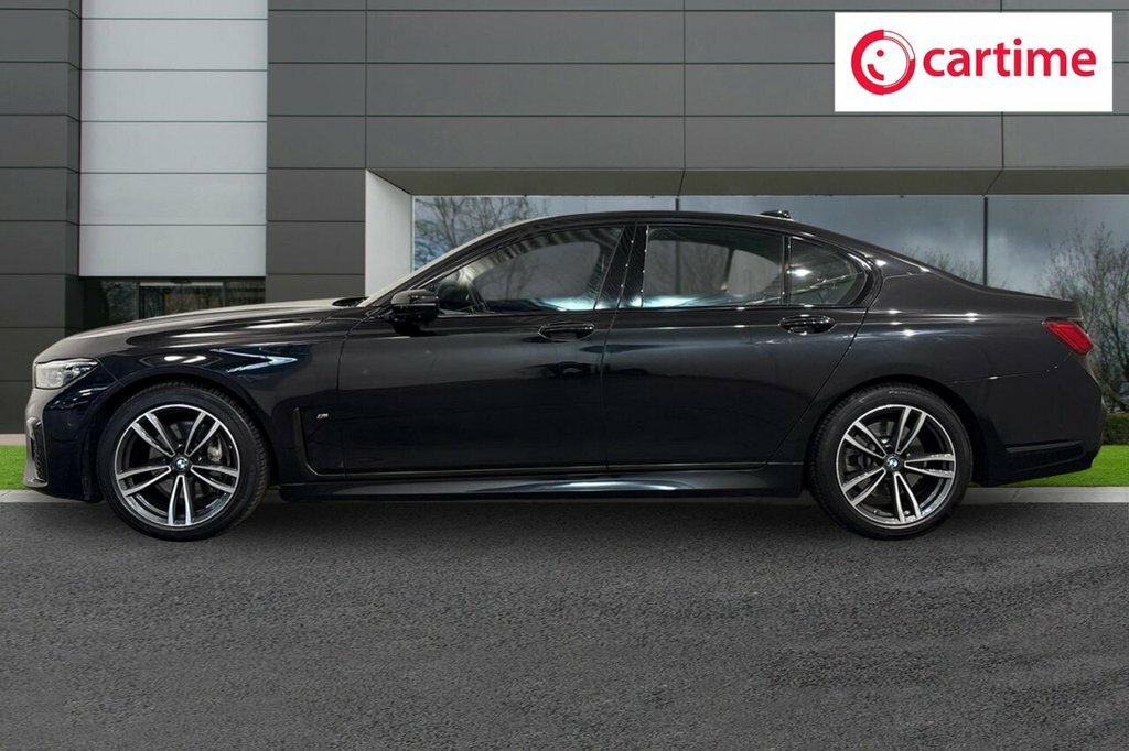 BMW 7 Series 3L M Sport Black #3