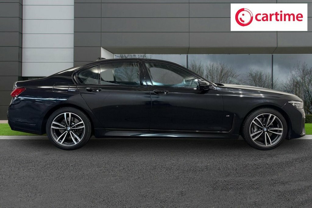 BMW 7 Series 3L M Sport Black #2