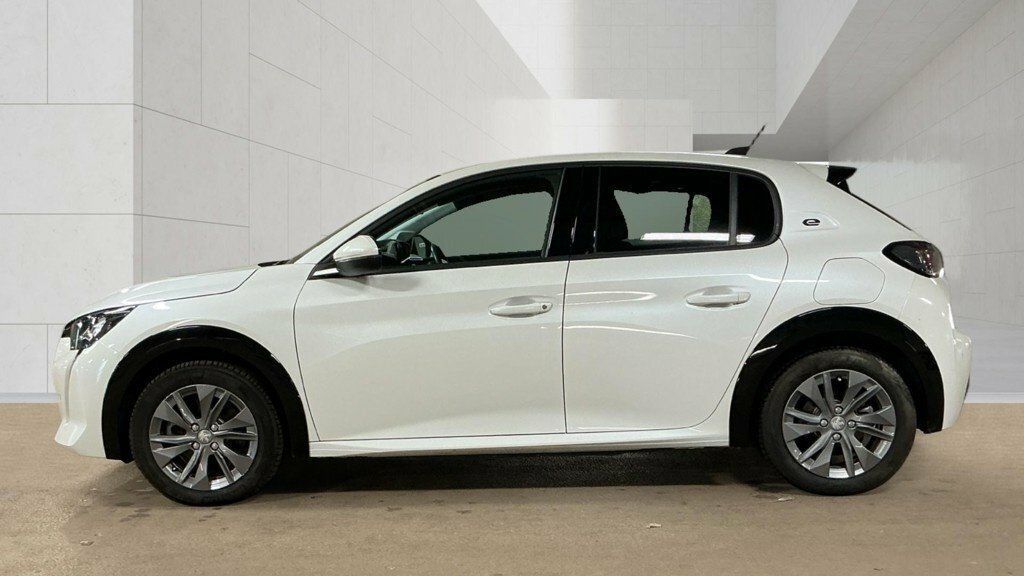 Peugeot e-208 Hatchback White #6